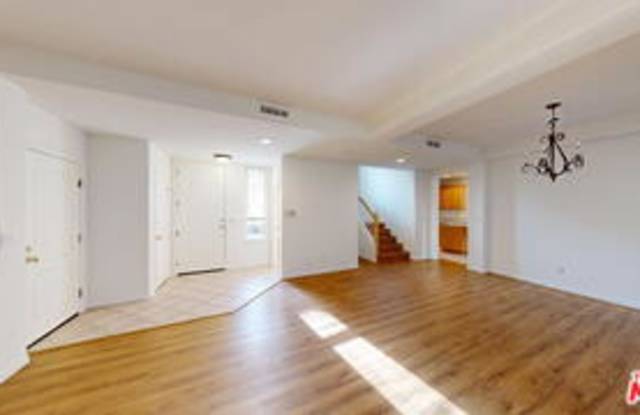 4134 Pacific Coast Highway Gallery 2