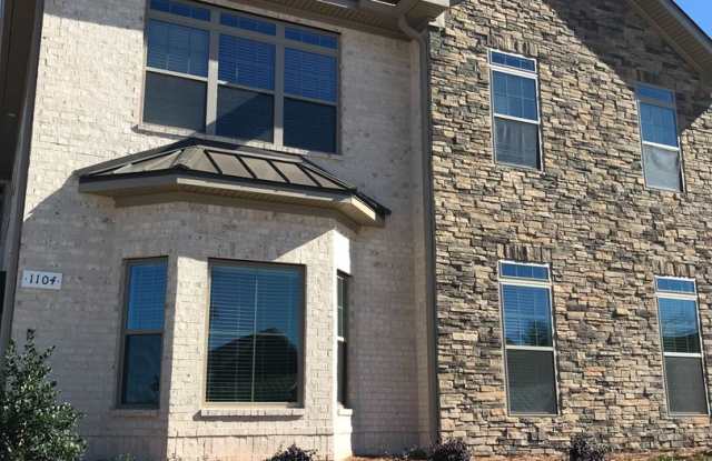 The Townhomes of Runningvine photos photos
