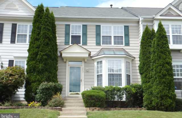 243 CONNERY TERRACE SW - 243 Connery Terrace Southwest, Leesburg, VA 20175