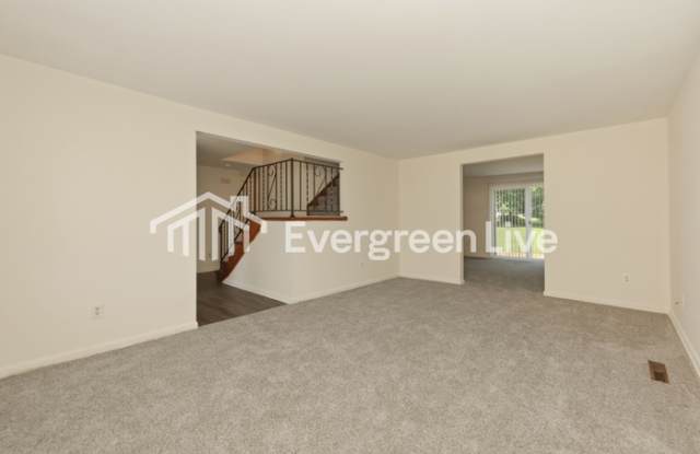 4431 Procuniar Drive Gallery 3