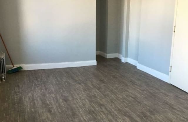 230 E 26th St - 230 East 26th Street, Brooklyn, NY 11226