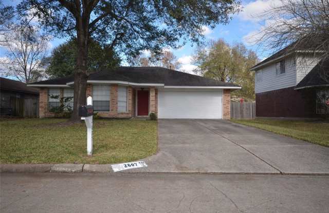 2607 Pine Cone Drive Gallery 2