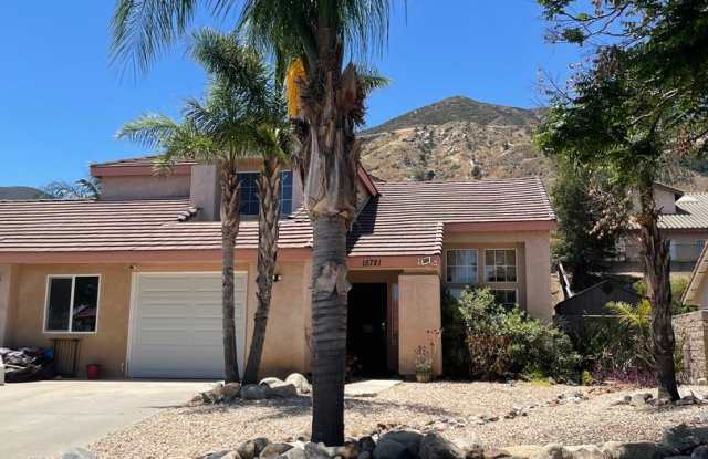 Main house plus an ADU, pool and spa photos photos
