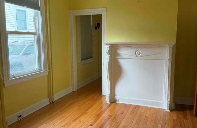 12 Parry Avenue Gallery 3