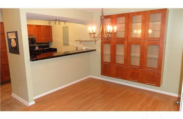 319 Brookberry Circle Gallery 3