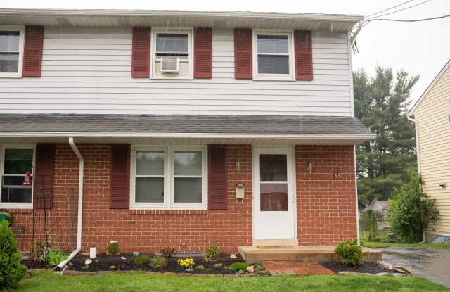 313 E Cherry St photos photos
