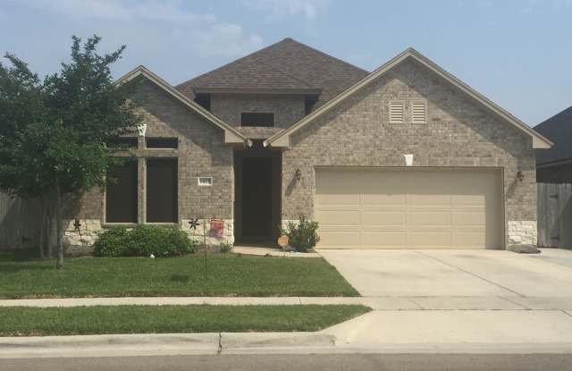 1419 Sacramento - 1419 Sacramento, Portland, TX 78374