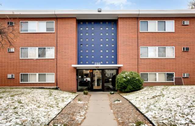 250 West Fuller Avenue - 10 photos photos