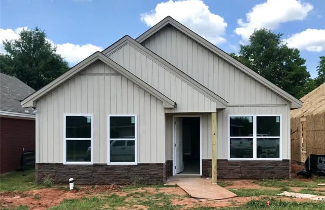6240 Burbank Crossing Loop - 6240 Burbank Crossing Loop, Montgomery, AL 36117