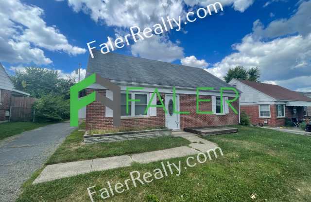 Beautiful 3-bedroom Cape-Cod photos photos