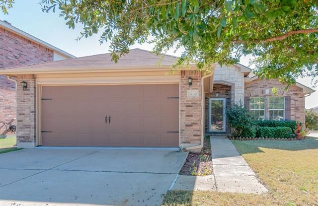1700 Thorntree Lane - 1700 Thorntree Lane, Fort Worth, TX 76247