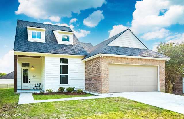 404 E Martial Avenue photos photos