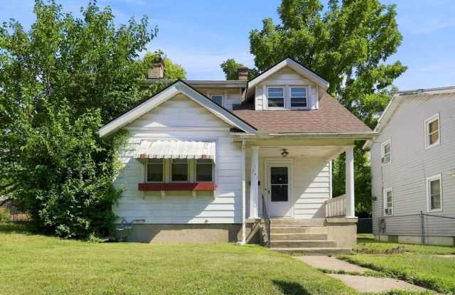 147 W. Hudson Avenue Gallery 1