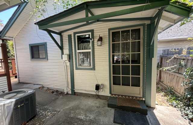 1306 Reddy Avenue #2Back Cottage photos photos