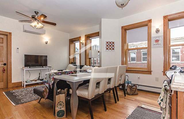 HOT BEACON HILL LISTING!!!!!! photos photos