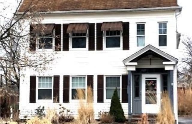 3521 Normandy Rd - 3521 Normandy Road, Shaker Heights, OH 44120