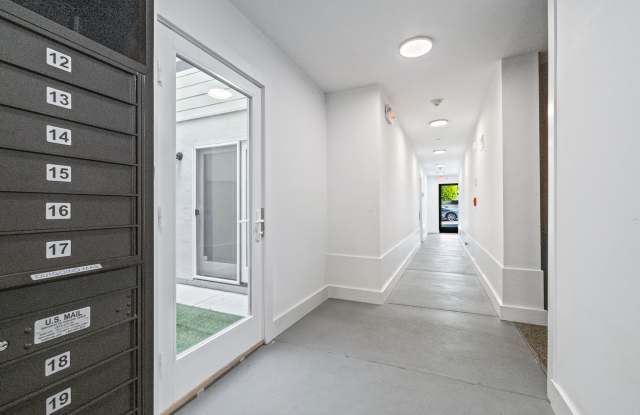 1920 Pacific Avenue Gallery 3