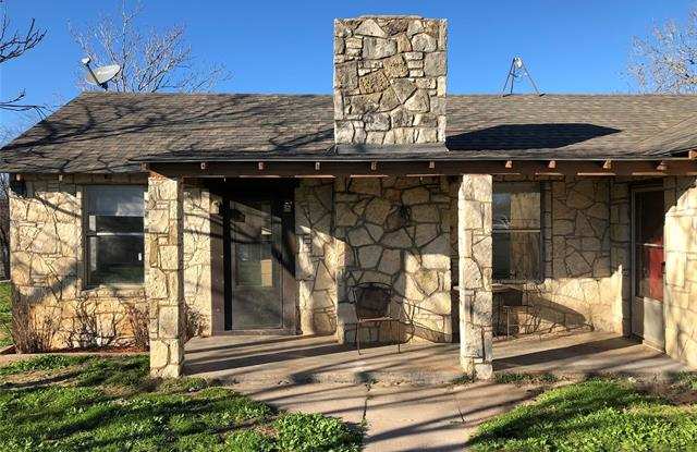 4704 W US Highway 377 - 4704 W US Highway 377, Hood County, TX 76476