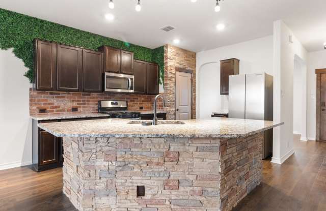 9680 Western Wishes Gallery 3
