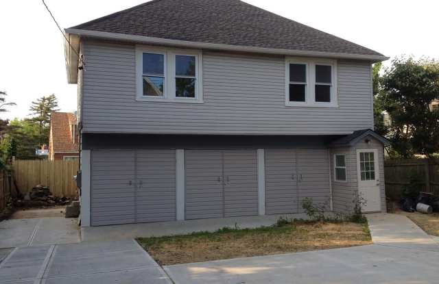 122 Combs Avenue photos photos