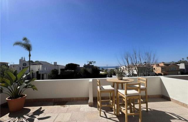 1734 Prospect Avenue - 1734 Prospect Avenue, Hermosa Beach, CA 90254