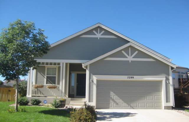 Beautiful 5 Bedroom Home for Rent on Creekfront photos photos