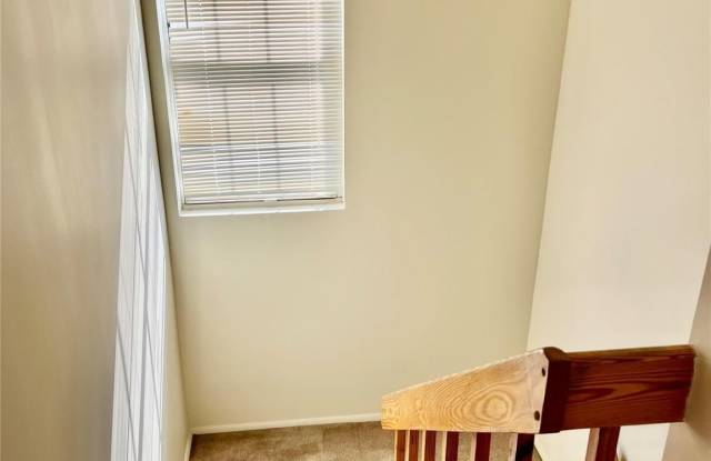 4001 Whispering Hills Gallery 3