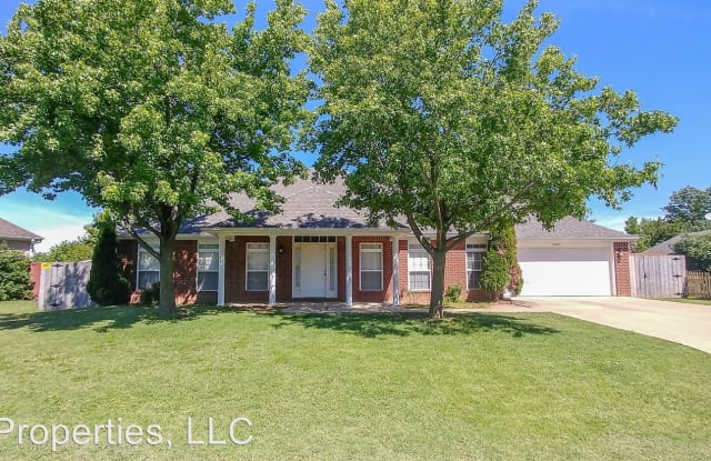 2987 N Quail Creek Dr - 2987 North Quail Creek Drive, Fayetteville, AR 72703