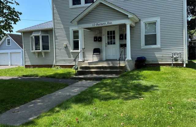 12 Burnett Ave photos photos