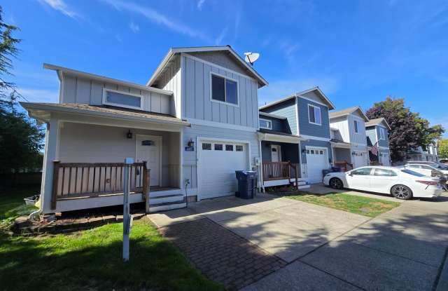 3 bedroom, 2.5 Bathroom Duplex! Gallery 3