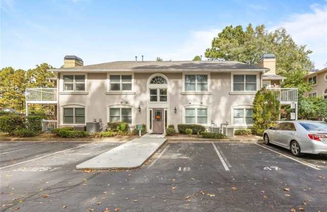 1538 Chantilly Drive Gallery 1