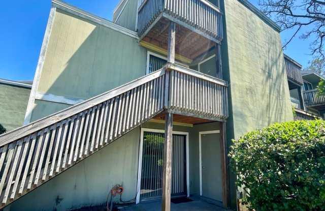 WINTER PARK WOODS CONDO - 341 Scottsdale Square, Orange County, FL 32792