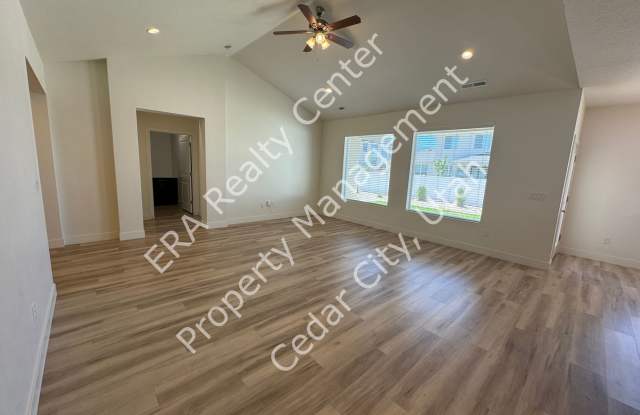 Move-In Discount!!! Newer Construction - 3 bed 2 bath Gallery 4