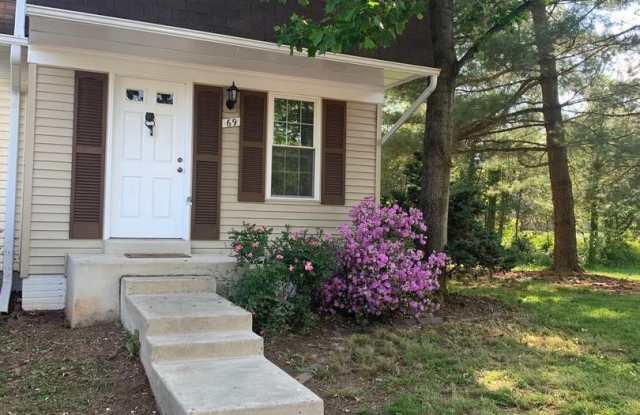 69 SOUTHALL COURT - 69 Southall Court, Countryside, VA 20165