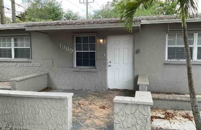 1389 SW 24th Ave photos photos