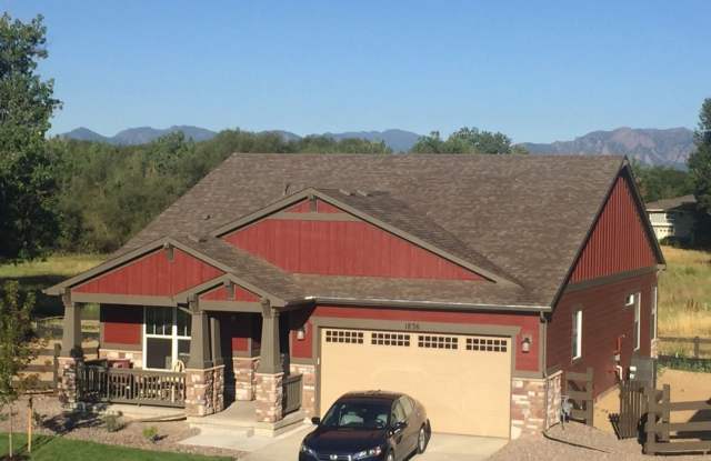 LOVELY 3 BD + STUDY/3 BA RANCH HOME IN THE TRAILS AT COAL CREEK IN LAFAYETTE AVAILABLE 6/10/25 - 1836 Pioneer Circle, Lafayette, CO 80026