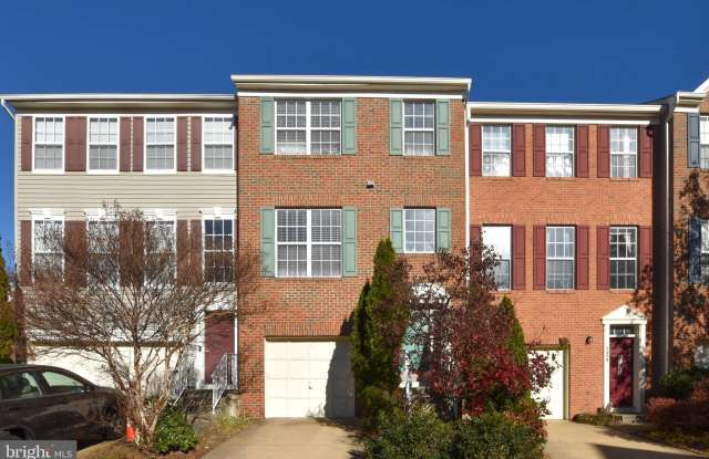 2457 ROLLING PLAINS Drive - 2457 Rolling Plains Drive, McNair, VA 20171