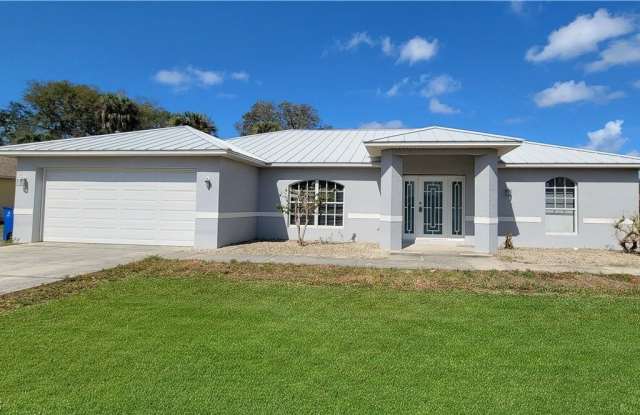 718 Altair Avenue photos photos