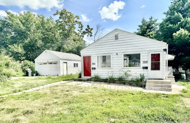 1210 1/2 West Street - 1210 West Street, Des Moines, IA 50315