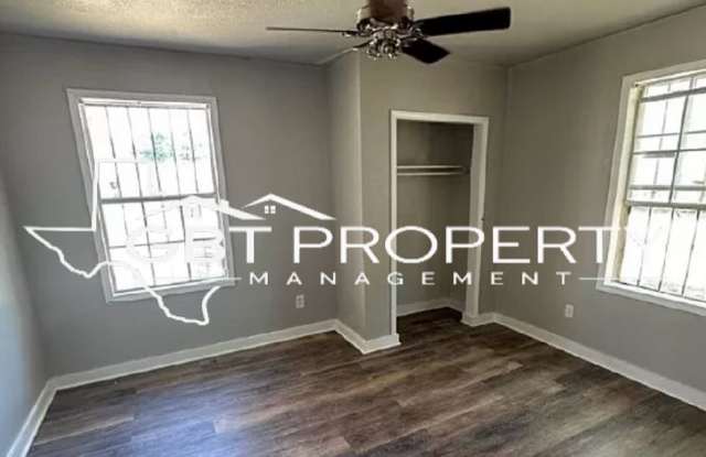 3 Bedroom 2 Bath Gallery 4