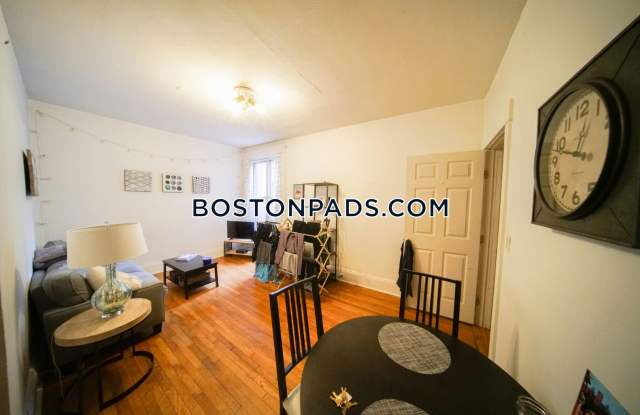 34 Dwight St #2B Brookline MA 02446 photos photos