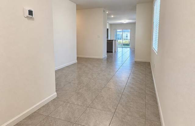 12251 SW NETTUNO Way Gallery 3
