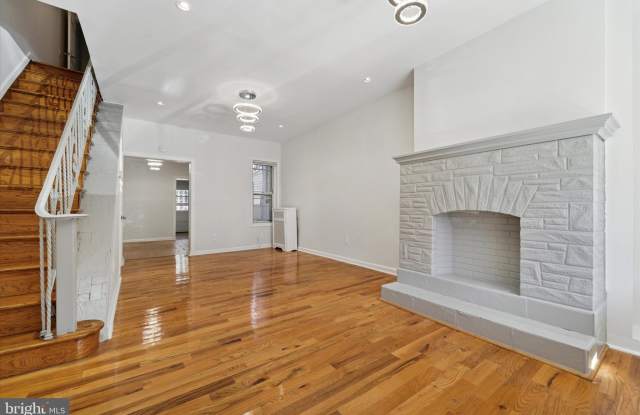 3052 ARAMINGO Avenue photos photos