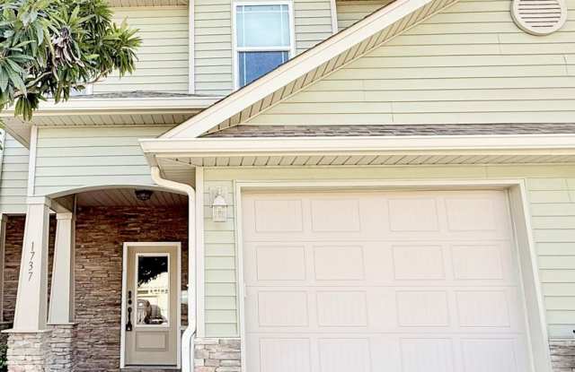 Sound-Front Property - Navarre photos photos