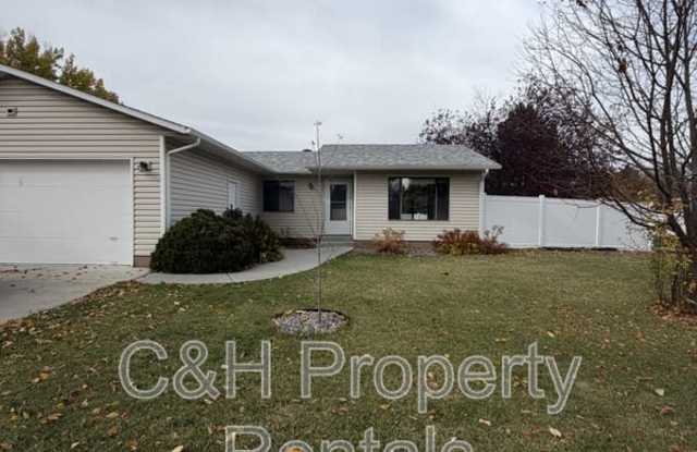 3550 Granger Ave - 3550 Granger Avenue East, Billings, MT 59102