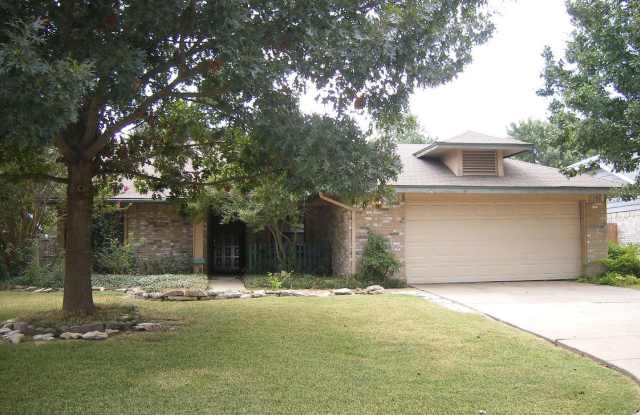 2633 Steppington St. - 2633 Steppington Street, Grand Prairie, TX 75052