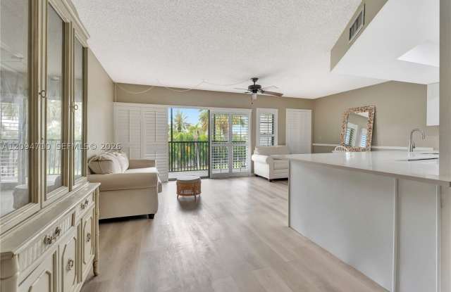 1605 S Us Highway 1 Gallery 2
