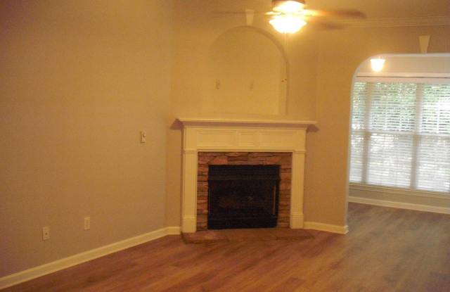 563 Cahaba Manor Drive Gallery 3
