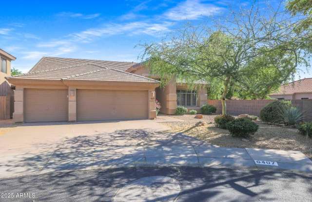 6407 E MARILYN Road Gallery 2