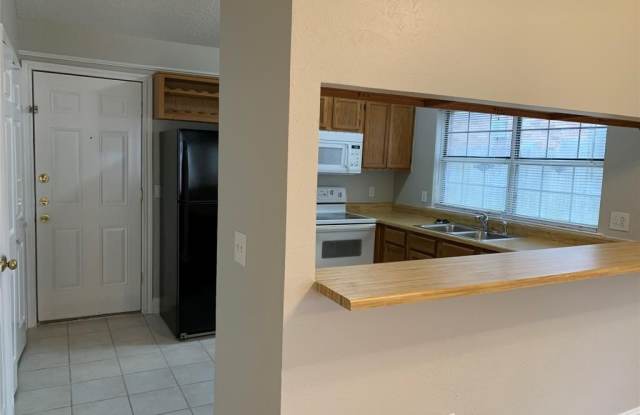 2211 Forestbrook Drive Gallery 4
